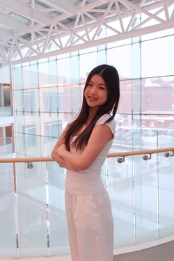 Elizabeth Hsu